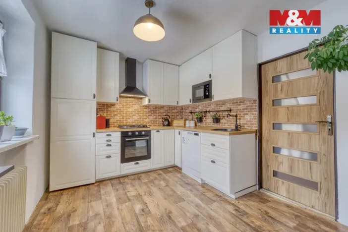 Prodej rodinného domu, Planá, Na Sádkách, 150 m2