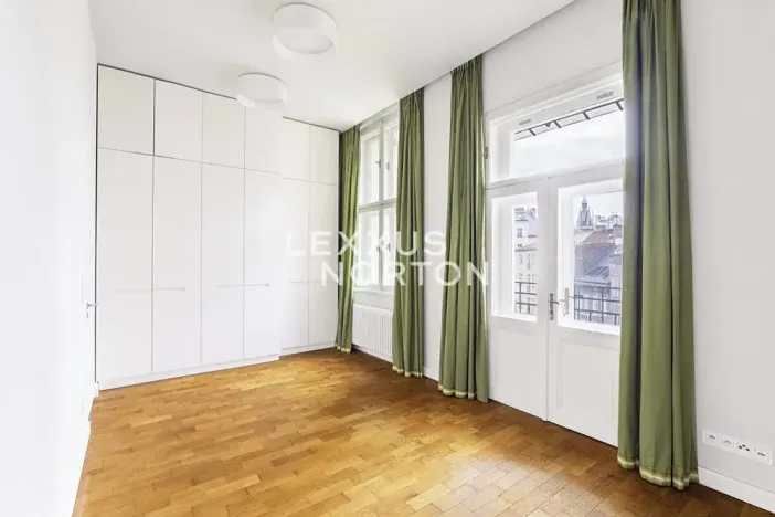 Pronájem bytu 3+1, Praha - Staré Město, Dušní, 160 m2