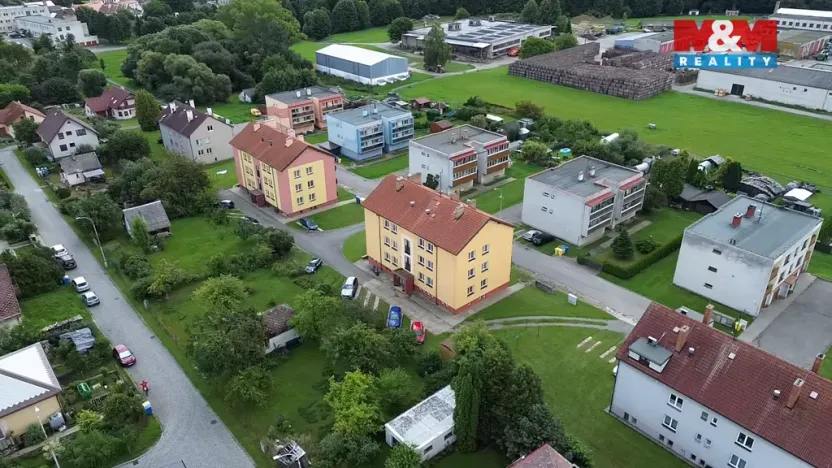 Prodej bytu 3+1, Černovice, Družstevní, 56 m2
