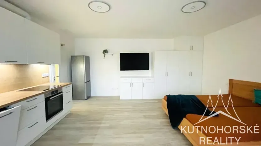 Pronájem bytu 1+kk, Kutná Hora, Za Lidkou, 43 m2