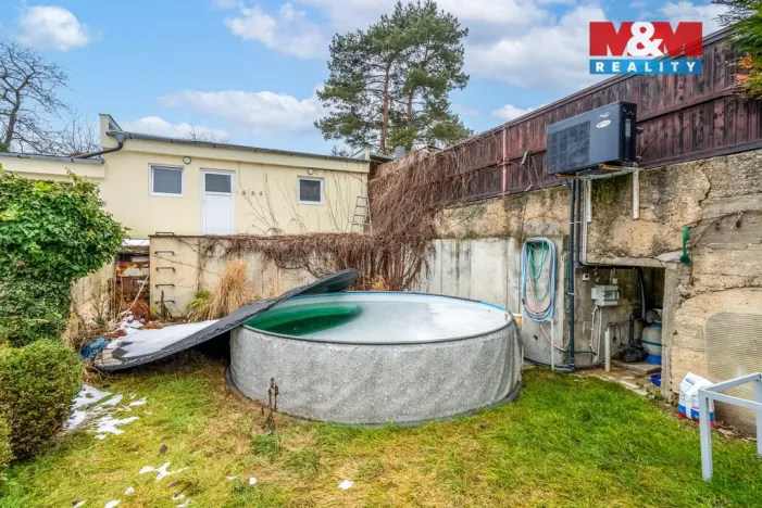 Prodej rodinného domu, Praha - Horní Počernice, Jasenná, 292 m2