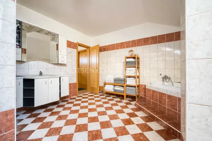 Prodej činžovního domu, Přerov nad Labem, 283 m2