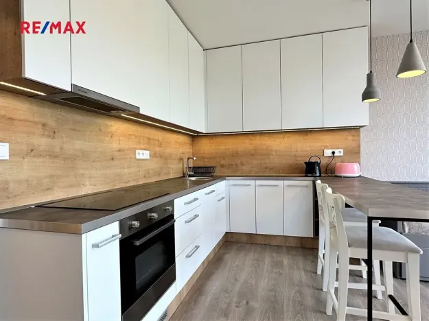 Prodej bytu 1+kk, Plzeň, V Zahrádkách, 39 m2