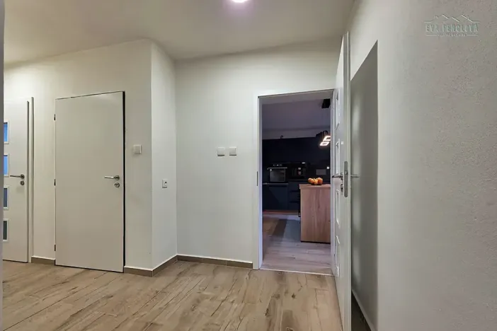 Prodej rodinného domu, Neurazy, 135 m2