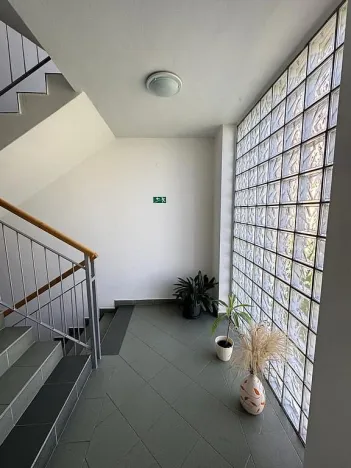 Pronájem bytu 1+kk, Brno - Žebětín, Keřová, 32 m2