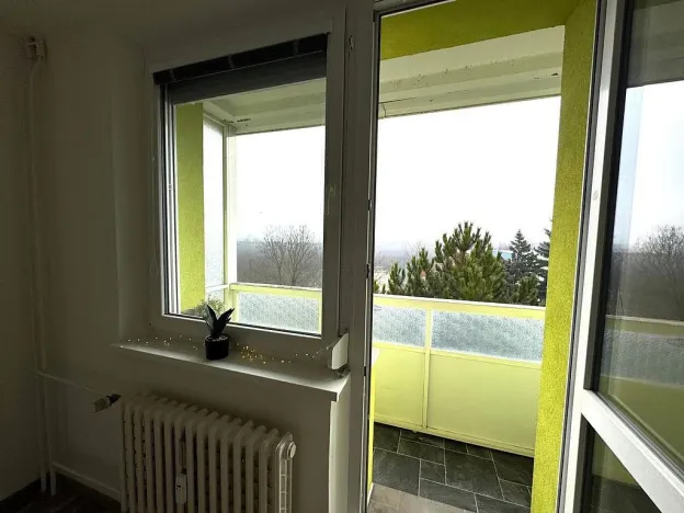 Pronájem bytu 2+1, Hrušovany u Brna, Sídliště, 64 m2