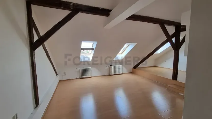 Pronájem bytu 2+kk, Pardubice, Za Pasáží, 90 m2