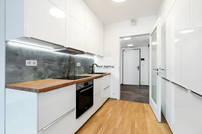 Prodej bytu 1+kk, Praha - Braník, Skálové, 51 m2