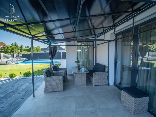 Prodej rodinného domu, Květnice, Krokusová, 243 m2