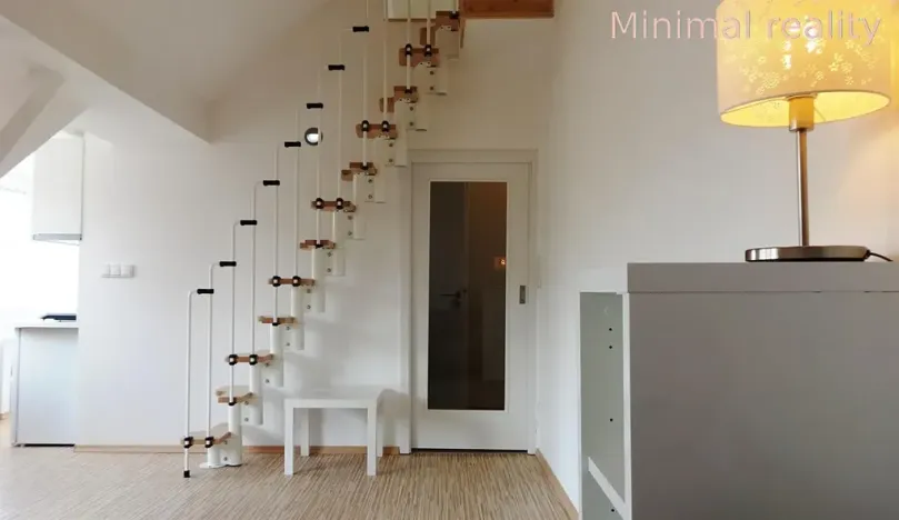 Pronájem bytu 1+kk, Brno, Vodova, 46 m2