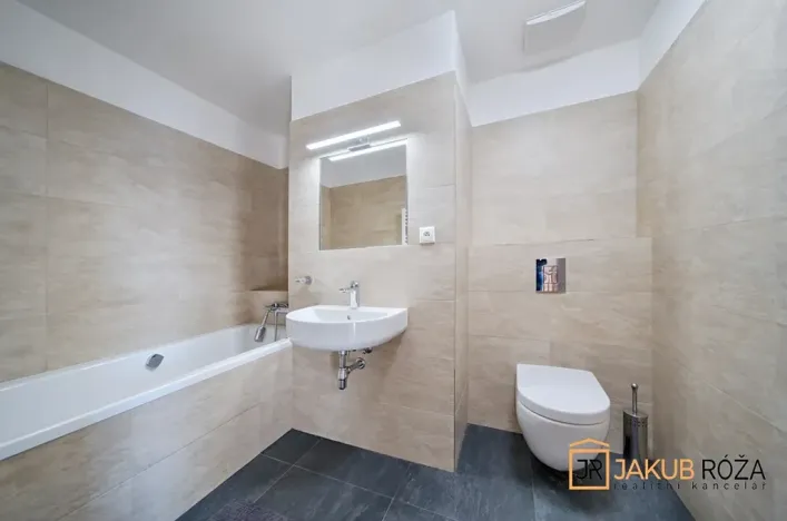 Prodej bytu 3+kk, Černý Důl, 92 m2