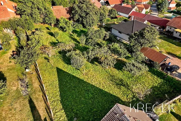 Prodej pozemku pro bydlení, Kaly, 1792 m2