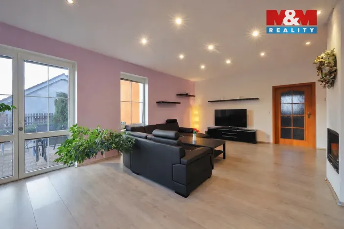 Prodej rodinného domu, Stonařov, 165 m2