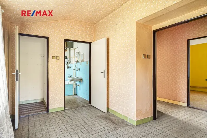 Prodej rodinného domu, Týnec nad Sázavou, 71 m2