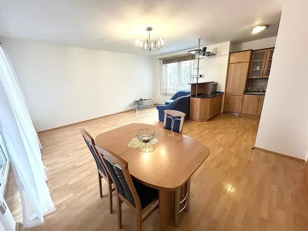 Pronájem bytu 3+kk, Praha - Strašnice, Názovská, 91 m2