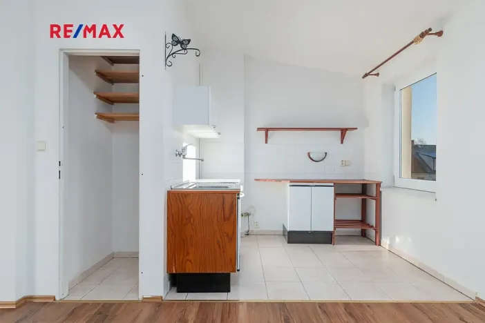 Prodej bytu 2+1, Plzeň, Ořechová, 70 m2