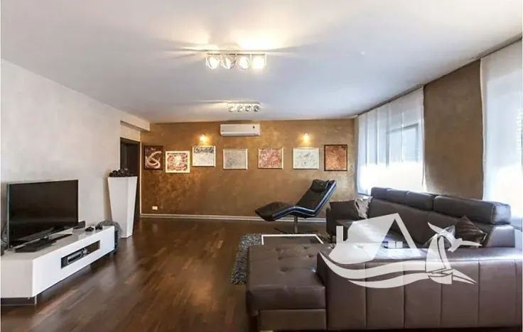 Prodej vily, Pula, Chorvatsko, 310 m2