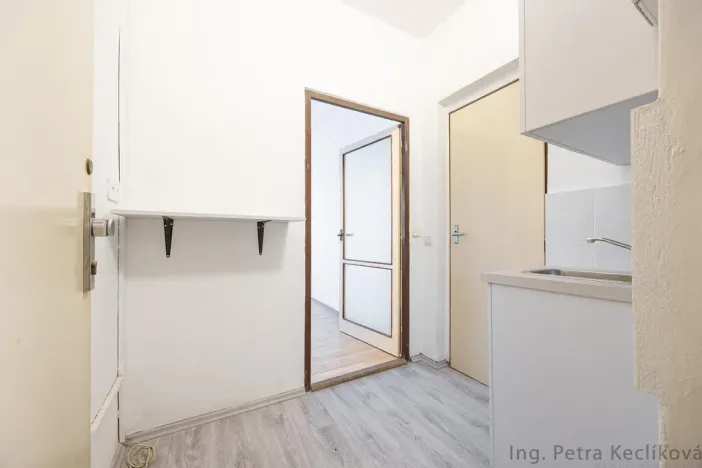 Pronájem bytu 1+kk, Brno - Staré Brno, Veletržní, 19 m2