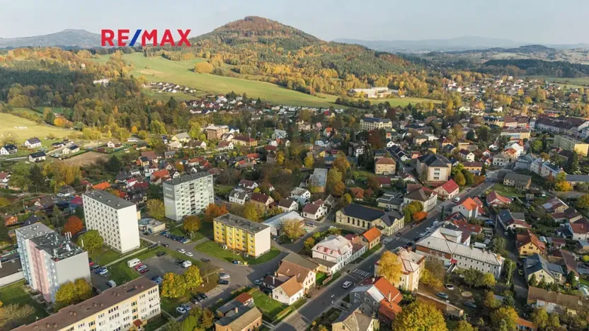 Prodej rodinného domu, Cvikov, Komenského, 298 m2