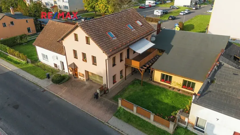 Prodej rodinného domu, Cvikov, Komenského, 298 m2