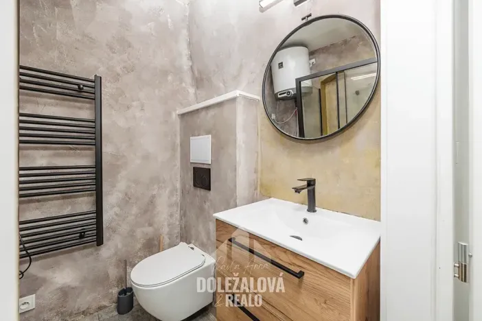 Pronájem bytu 1+kk, Jihlava, Kosmákova, 36 m2