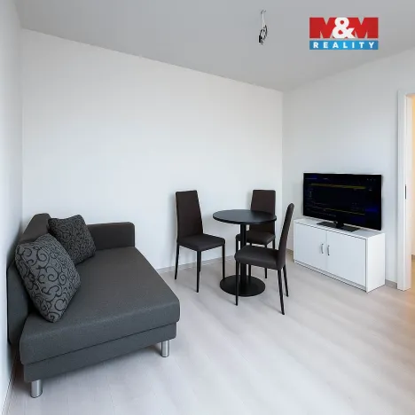 Prodej bytu 1+kk, Praha, Pekařova, 30 m2