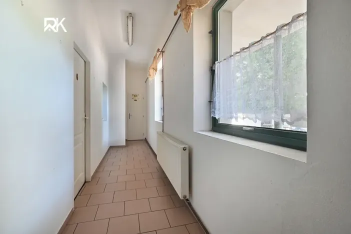 Prodej rodinného domu, Nová Ves I, Legerovo nám., 470 m2