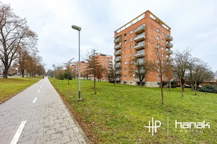 Prodej bytu 2+1, Zlín, Věžové domy, 61 m2