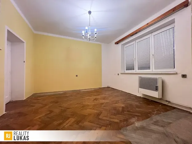 Prodej bytu 2+1, Ostrava, Korunní, 62 m2