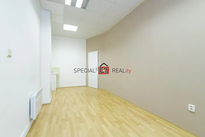 Prodej ordinace, Ostrava, U Staré elektrárny, 169 m2