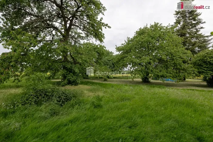 Prodej zahrady, Řepín, 1647 m2