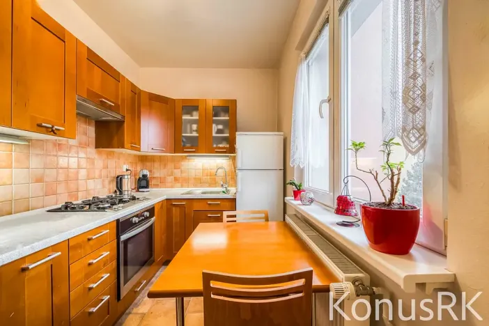 Prodej bytu 2+1, Praha - Malešice, Chotutická, 55 m2