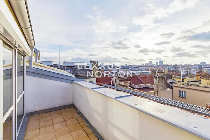 Pronájem bytu 2+kk, Praha - Vršovice, Oblouková, 60 m2