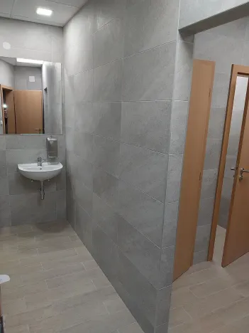 Pronájem kanceláře, Brno, Heršpická, 366 m2