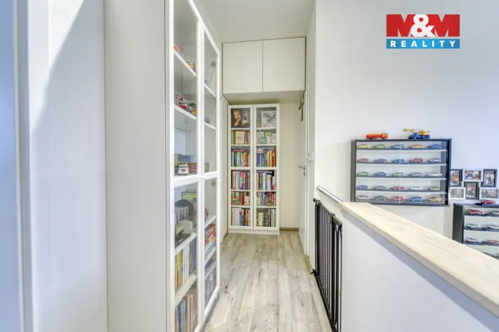 Prodej rodinného domu, Králův Dvůr - Křižatky, Na Vinohradech, 94 m2