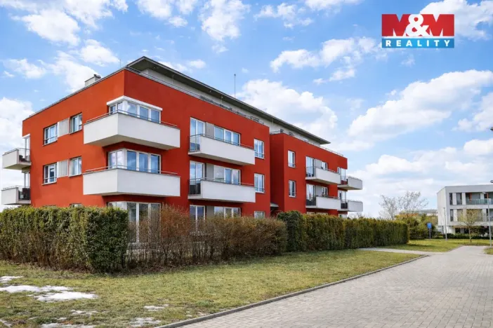 Prodej bytu 1+kk, Praha - Pitkovice, Penízovková, 37 m2