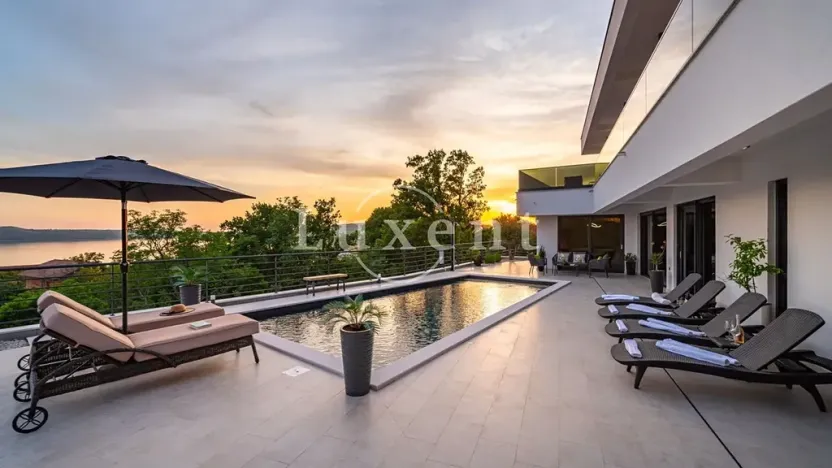 Prodej vily, Zadar, Chorvatsko, 256 m2