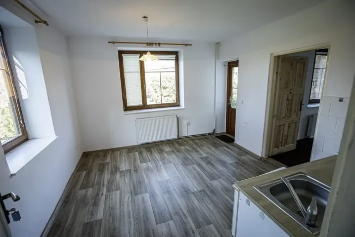 Pronájem bytu 1+1, Děčín, Žlebská, 50 m2