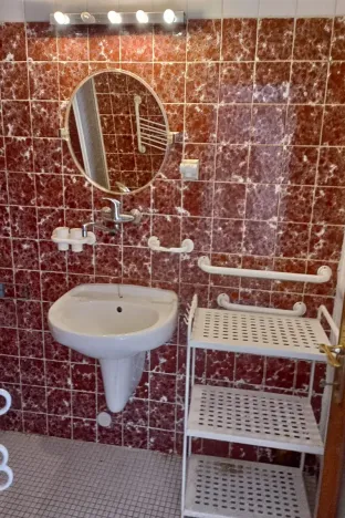 Pronájem bytu 1+kk, Praha - Smíchov, 140 m2