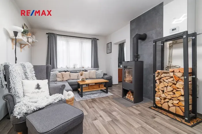 Prodej bytu 4+1, Bezdědovice, 76 m2