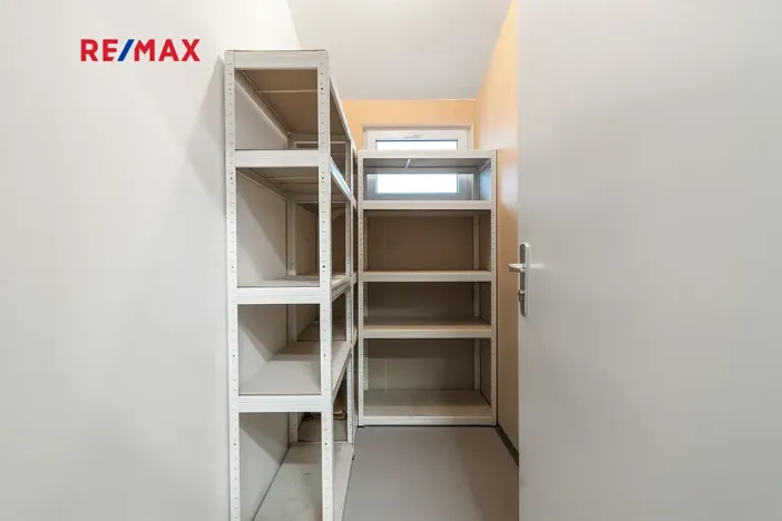 Pronájem bytu 2+kk, Zbůch, Brigádnická, 40 m2