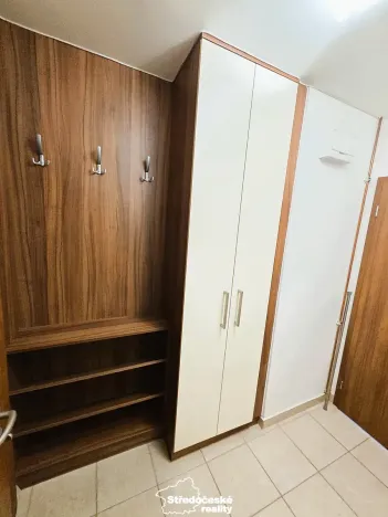 Pronájem bytu 1+kk, Praha - Holešovice, V zákoutí, 32 m2