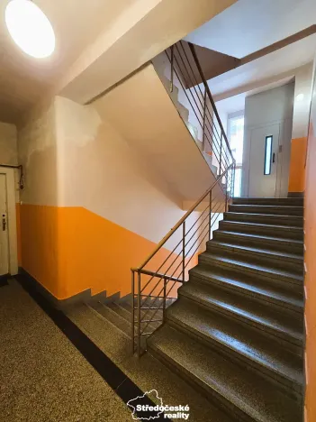 Pronájem bytu 1+kk, Praha - Holešovice, V zákoutí, 32 m2