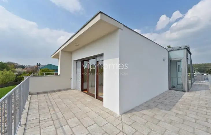 Pronájem rodinného domu, Praha - Nebušice, Nebušická, 360 m2