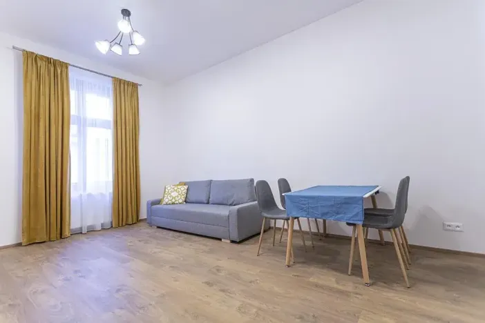 Pronájem bytu 2+kk, Praha - Smíchov, Pivovarská, 60 m2