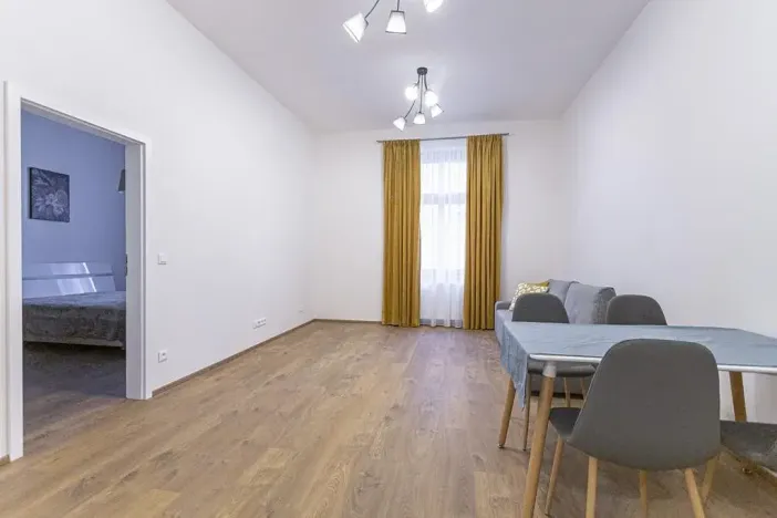Pronájem bytu 2+kk, Praha - Smíchov, Pivovarská, 60 m2