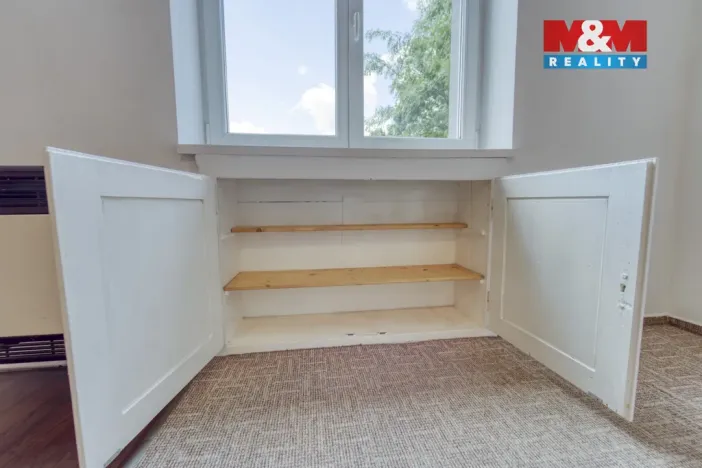 Pronájem bytu 1+kk, Plzeň - Doubravka, Masarykova, 28 m2