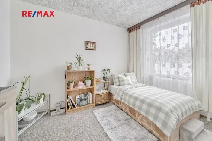 Prodej bytu 3+1, Mukařov, Pražská, 64 m2