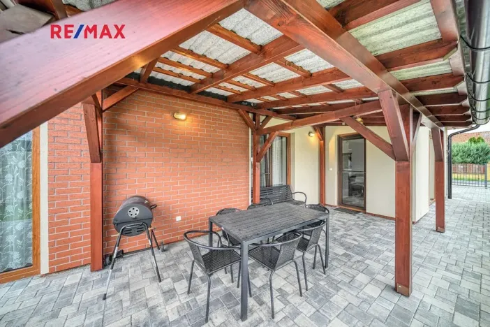 Prodej rodinného domu, Kolín, K Ovčárům, 144 m2