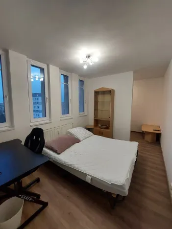 Pronájem bytu 1+kk, Praha - Troja, Olštýnská, 27 m2